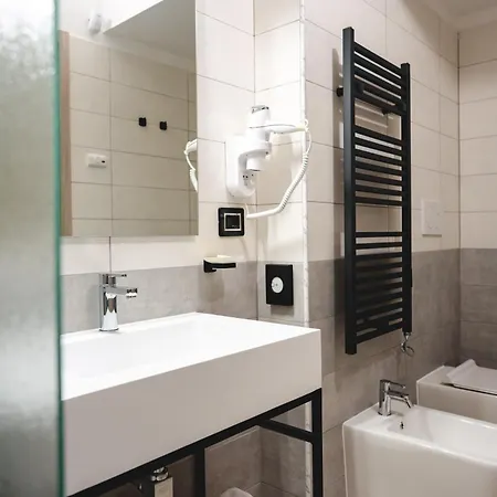 Code By Tirreno 4* Tarquinia